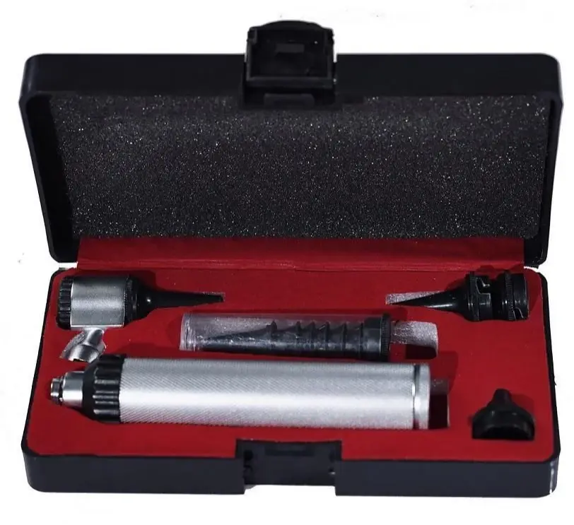 Medwelt JSF-20941 otoskop çantasında