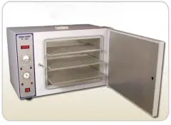 Mega-Term M-360 kuru hava sterilizatörü kapağı açık raflar