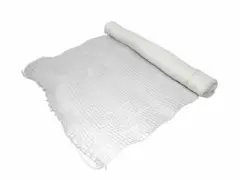 Eczane tipi sargı bezi 15 cm x 1,5 m açılmış görünüm